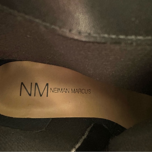 NEW!!! Neiman Marcus women boots size 6.5 US - Picture 5 of 5